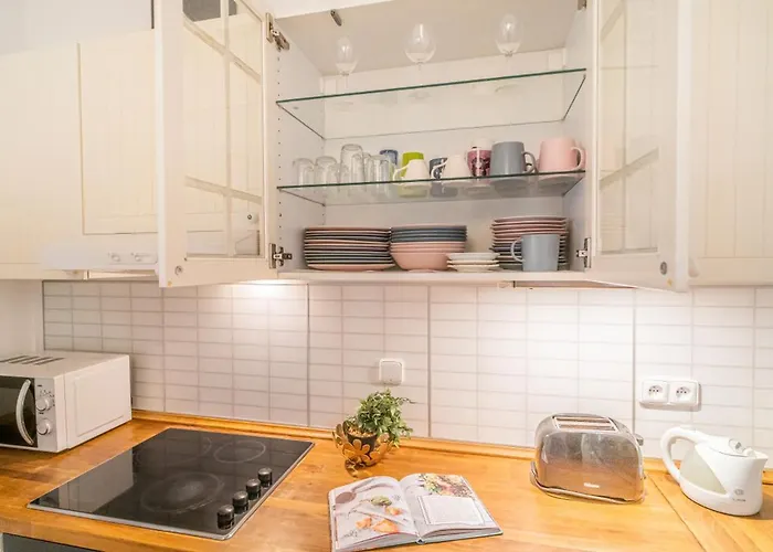 Bright & Spacious At Mala Strana, Charles Bridge 3 Min Of Walk Lejlighed Prag