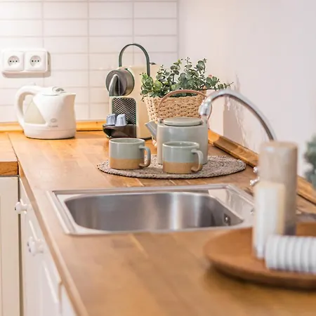 Appartamento Bright & Spacious At Mala Strana, Charles Bridge 3 Min Of Walk Praga
