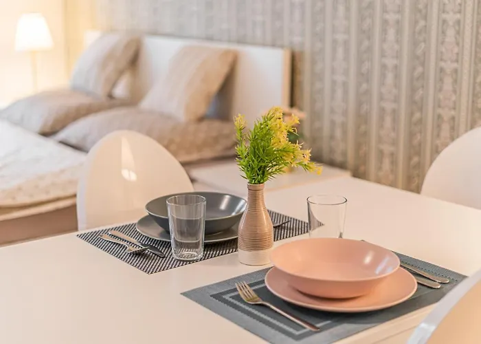 Lägenhet Bright & Spacious At Mala Strana, Charles Bridge 3 Min Of Walk