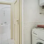 Bright & Spacious At Mala Strana, Charles Bridge 3 Min Of Walk Apartament *